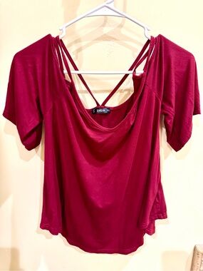 SHEIN Wine Red Short Sleeve Strappy Back Top